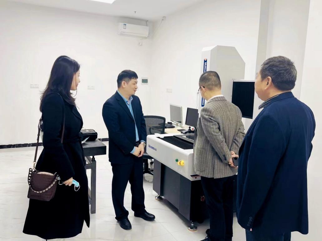 Chairman Zheng of China Association of Enterprises for Foreign Trade and Economic Cooperation, Professor Luo Ming of Guangdong Collenge of Science and Technology and other experts visited Sinowon for inspection and guidance